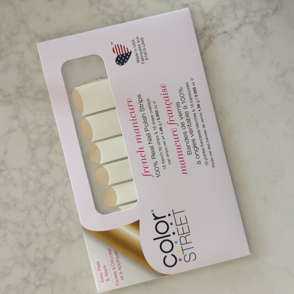Color Street - City Of Love dry nail polish strips